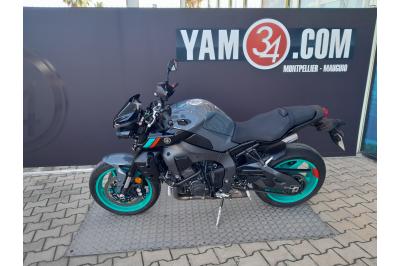 YAMAHA MT-10