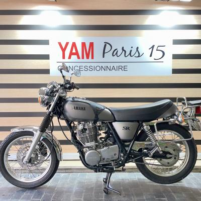 YAMAHA SR 400