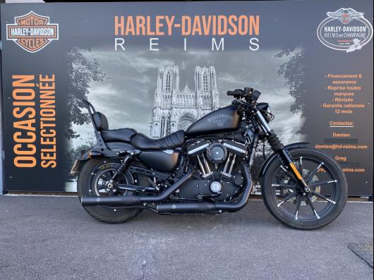 HARLEY-DAVIDSON SPORTSTER 883