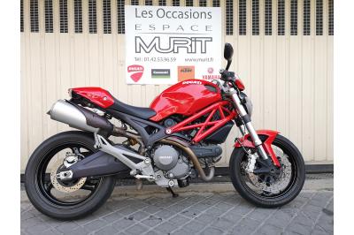 DUCATI 696 MONSTER