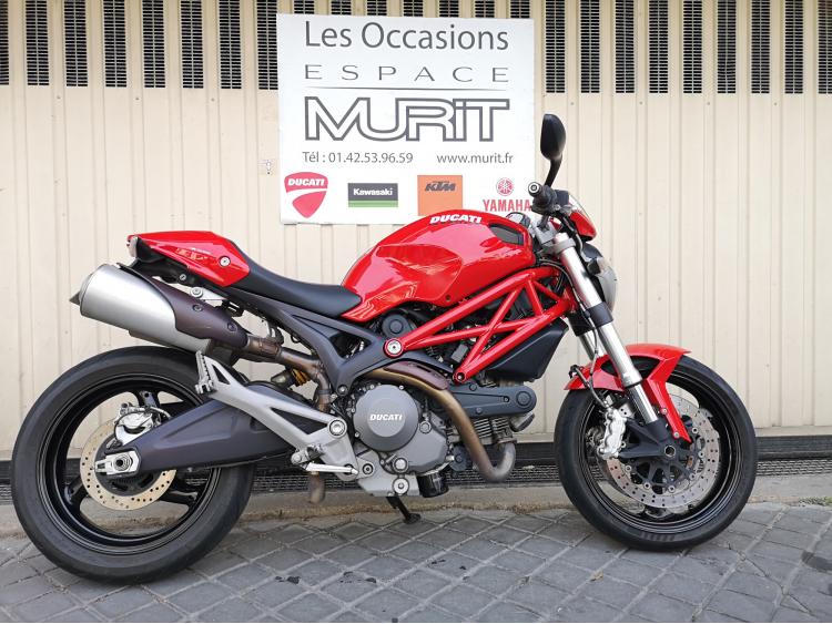 DUCATI 696 MONSTER A2