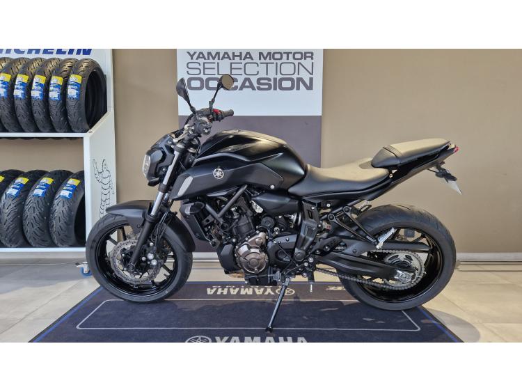 YAMAHA MT-07 (47.5CV)garantie 12 mois