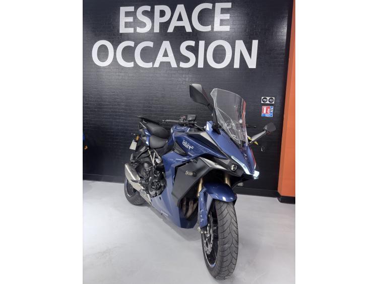SUZUKI GSX-S 1000 GT