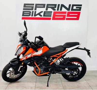 KTM 125 DUKE ABS