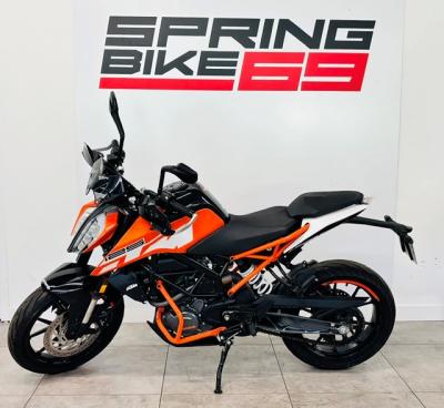 KTM 125 DUKE ABS