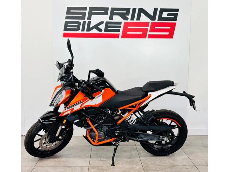 KTM 125 DUKE ABS