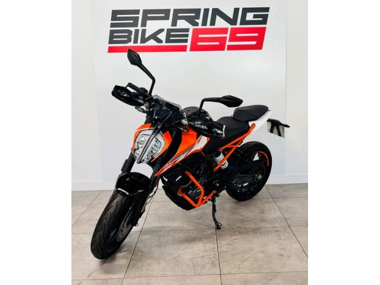 KTM 125 DUKE ABS