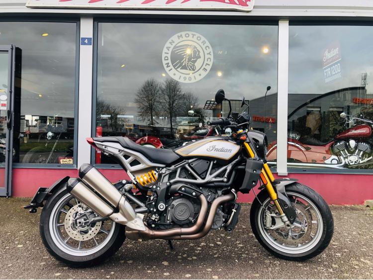 INDIAN FTR 1200 R CARBON