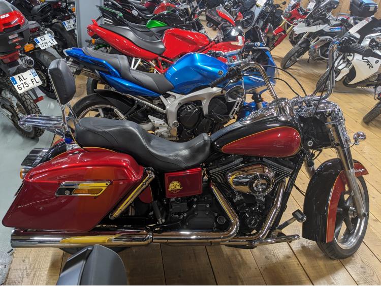 HARLEY-DAVIDSON DYNA SWITCHBACK 1690
