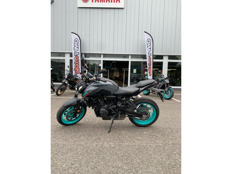 YAMAHA MT-07 (47.5CV)