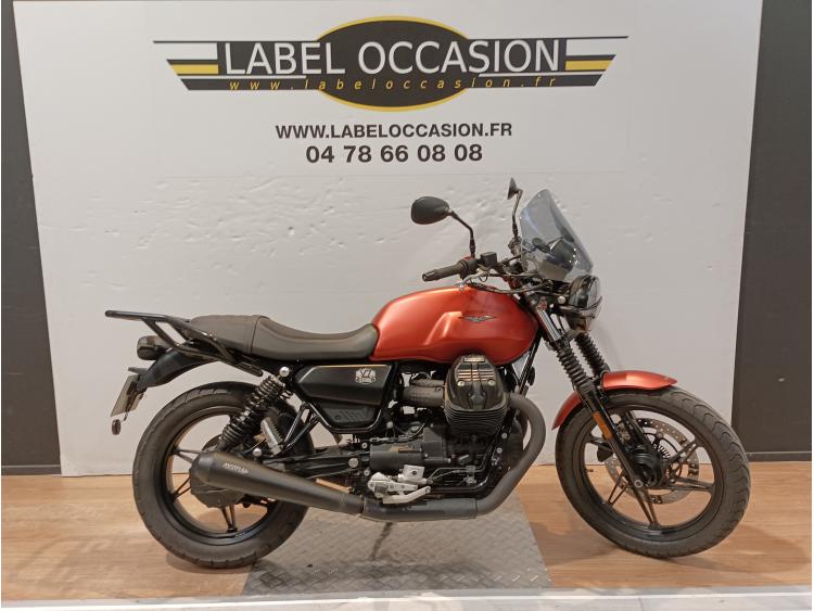MOTO GUZZI V7 STONE
