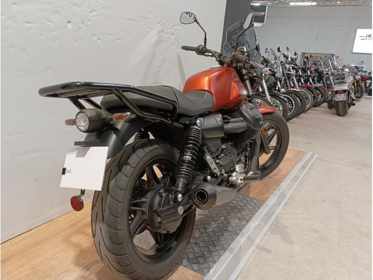 MOTO GUZZI V7 STONE