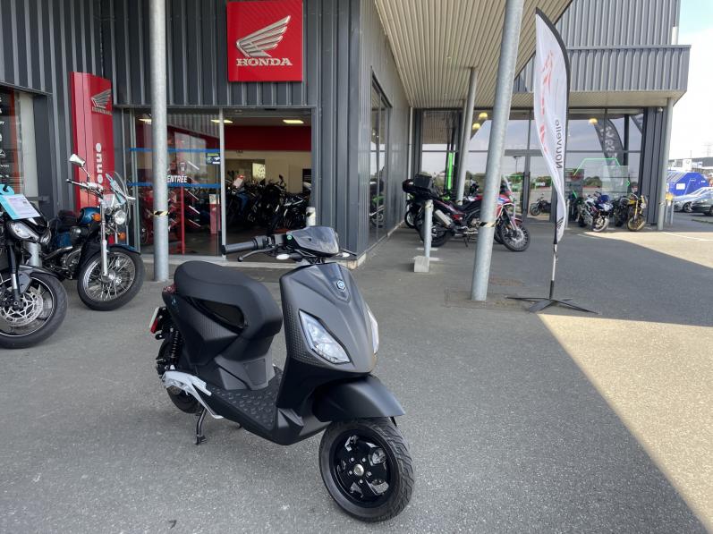 PIAGGIO 1 ACTIVE 60