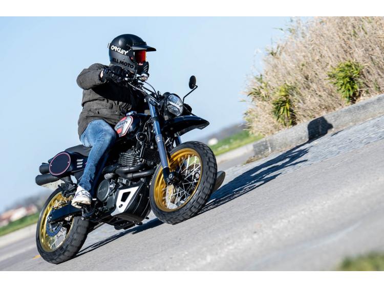 MASH X-RIDE 650 17''