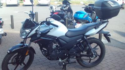 YAMAHA YS 125