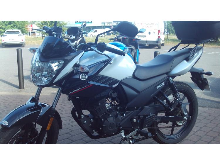 YAMAHA YS 125