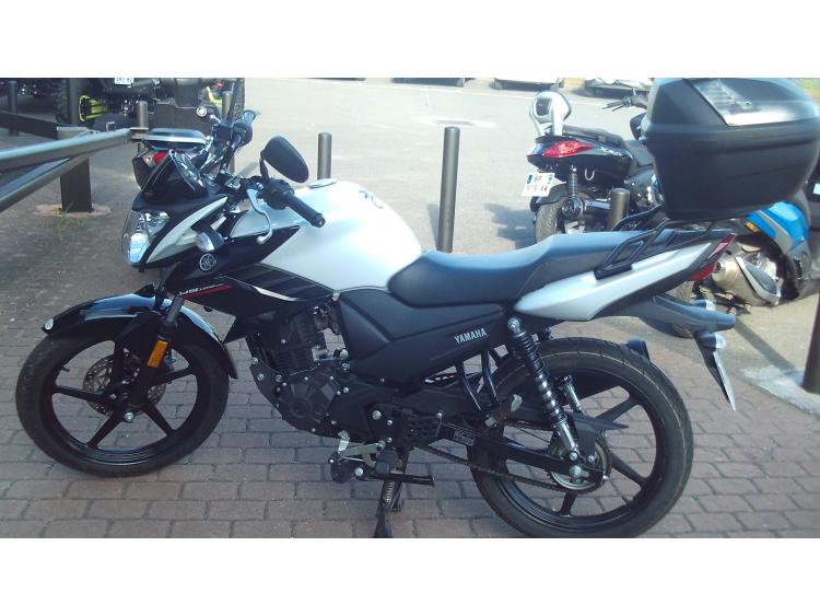 YAMAHA YS 125