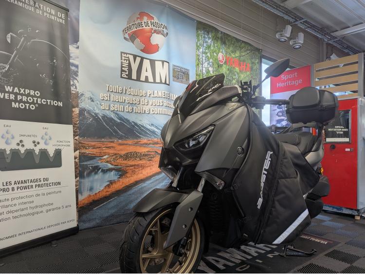 YAMAHA XMAX 300 Tech Max - GARANTIE 1 AN 