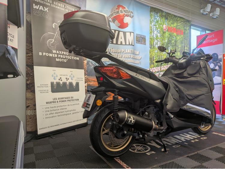 YAMAHA XMAX 300 Tech Max - GARANTIE 1 AN 