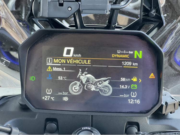 BMW F 900 GS