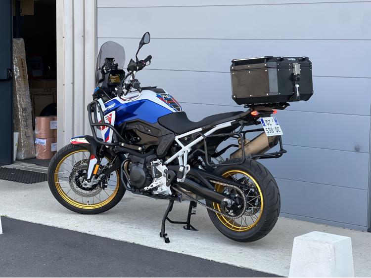 BMW F 900 GS