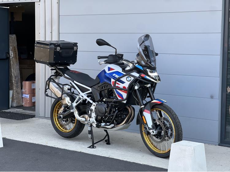 BMW F 900 GS