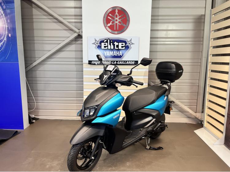 YAMAHA RayZR 125 + TOP CASE 