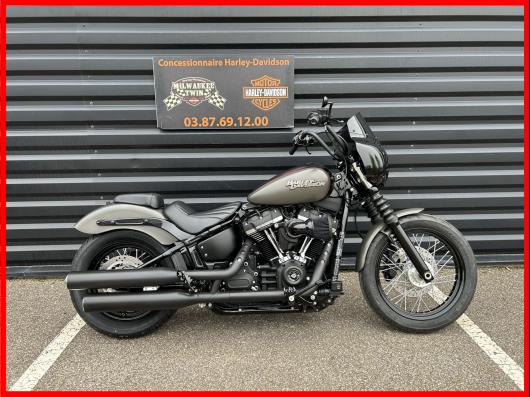 HARLEY-DAVIDSON SOFTAIL STREET BOB 1745