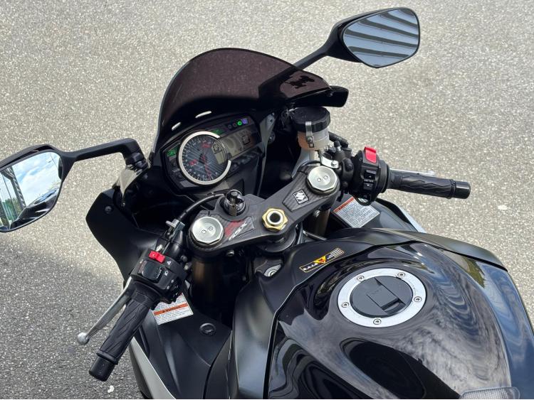SUZUKI GSX-R 1000