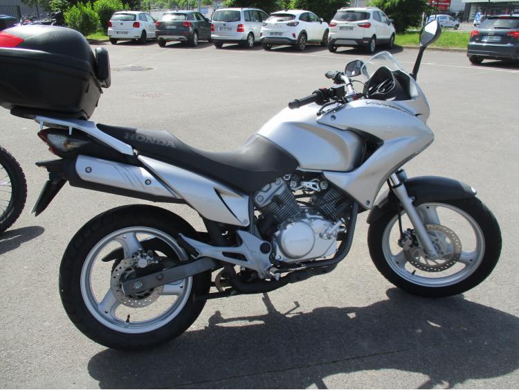HONDA VARADERO 125