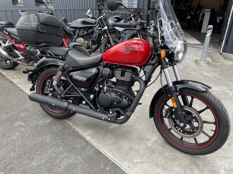 ROYAL ENFIELD METEOR 350 FIREBALL