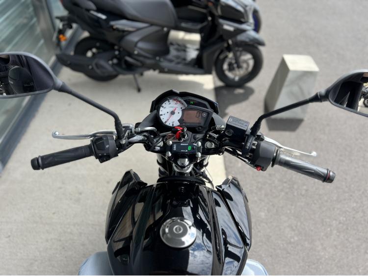 YAMAHA YS 125