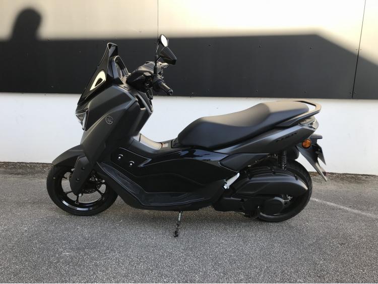 YAMAHA NMAX 125