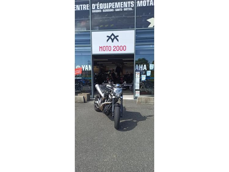 YAMAHA MT-01