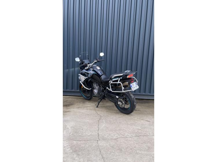 CF MOTO MT 800 SPORT