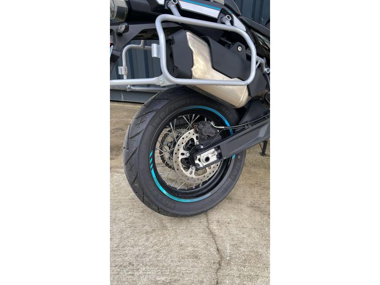 CF MOTO MT 800 SPORT