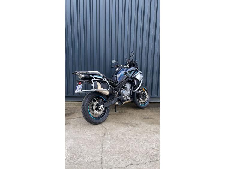 CF MOTO MT 800 SPORT