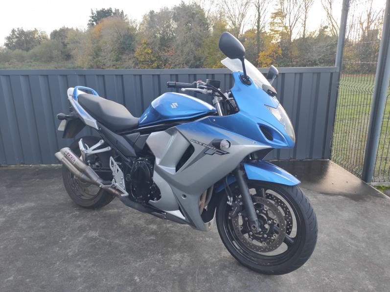 SUZUKI GSX650F