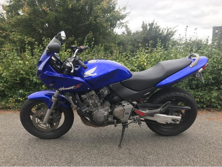HONDA CB 600 F HORNET