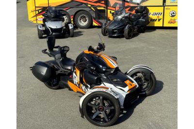 CAN-AM RYKER 900