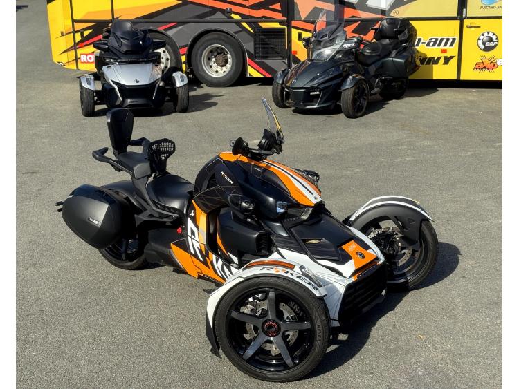 CAN-AM RYKER 900 SPORT canam can am piaggio mp3 500 530 cv3