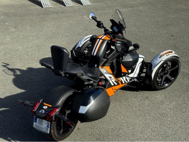 CAN-AM RYKER 900 SPORT canam can am piaggio mp3 500 530 cv3