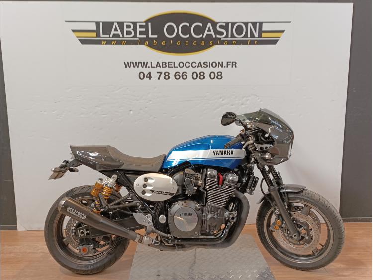 YAMAHA XJR 1300 CAFE RACER
