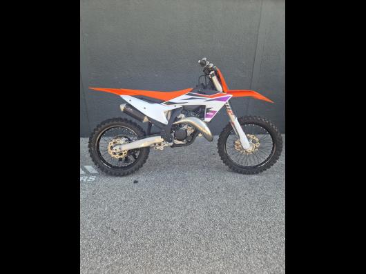 photo-annonce-ktm-125-sx_66ec55898460c628660350.jpg