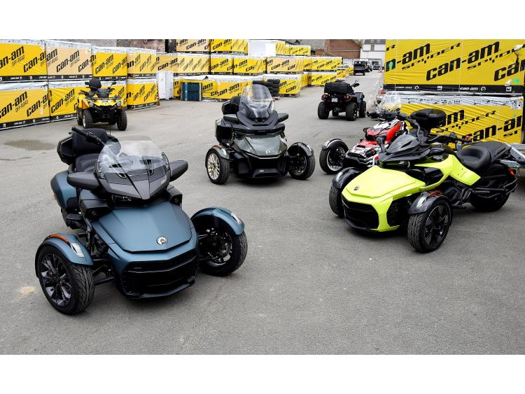CAN-AM SPYDER F3 1330 LIMITED - 2280 KMS - GA 07/2028 can am f3t f3s s ltd rt canam