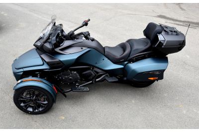CAN-AM SPYDER F3