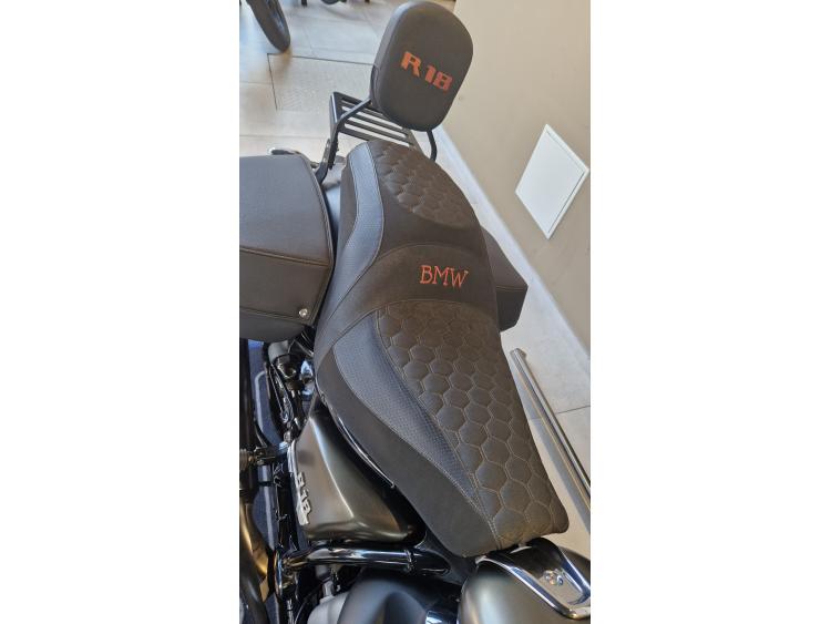 BMW R 18 