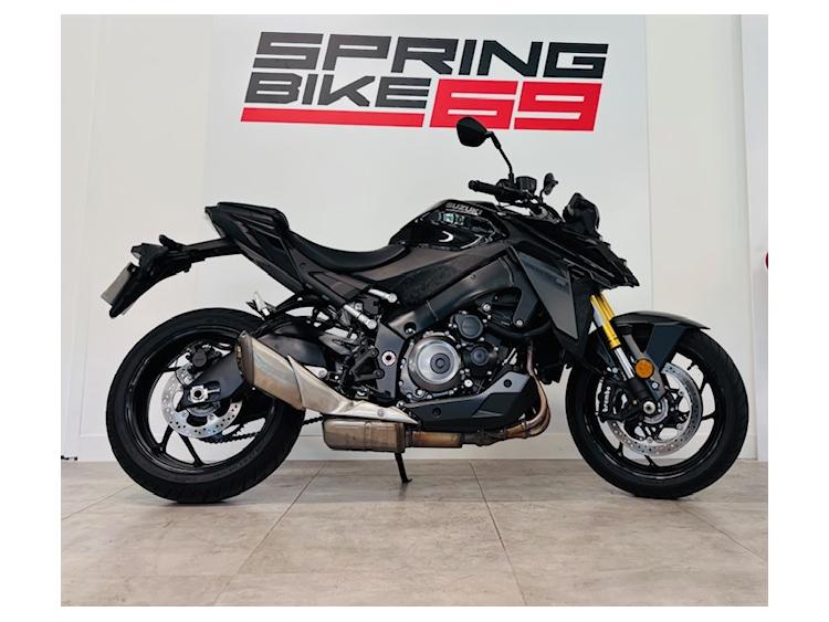 SUZUKI GSX-S 1000