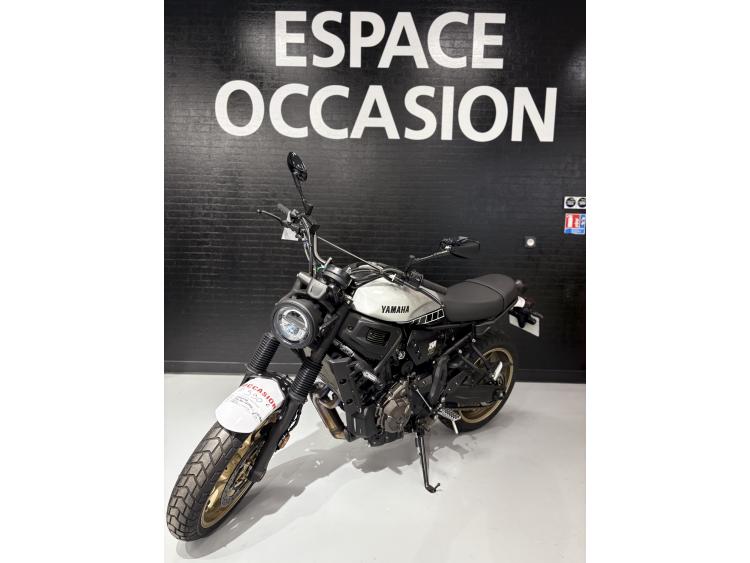 YAMAHA XSR 700