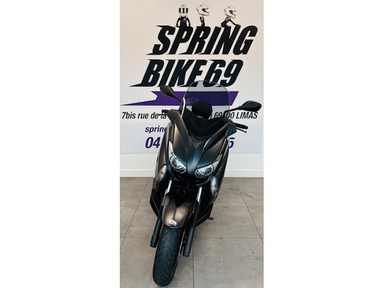 YAMAHA XMAX 125